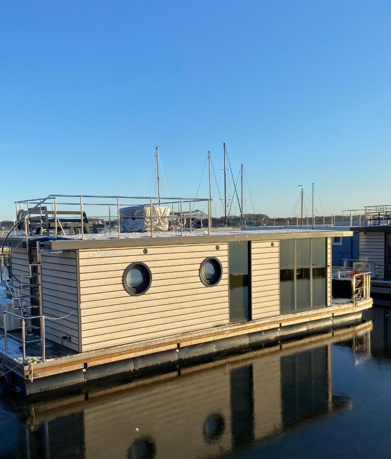 Hausboot Fjord Claudia Schleswig Hotel Екстериор снимка
