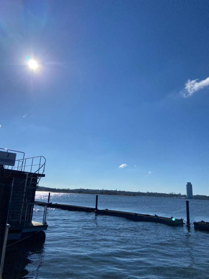 Hausboot Fjord Claudia Schleswig Hotel Екстериор снимка